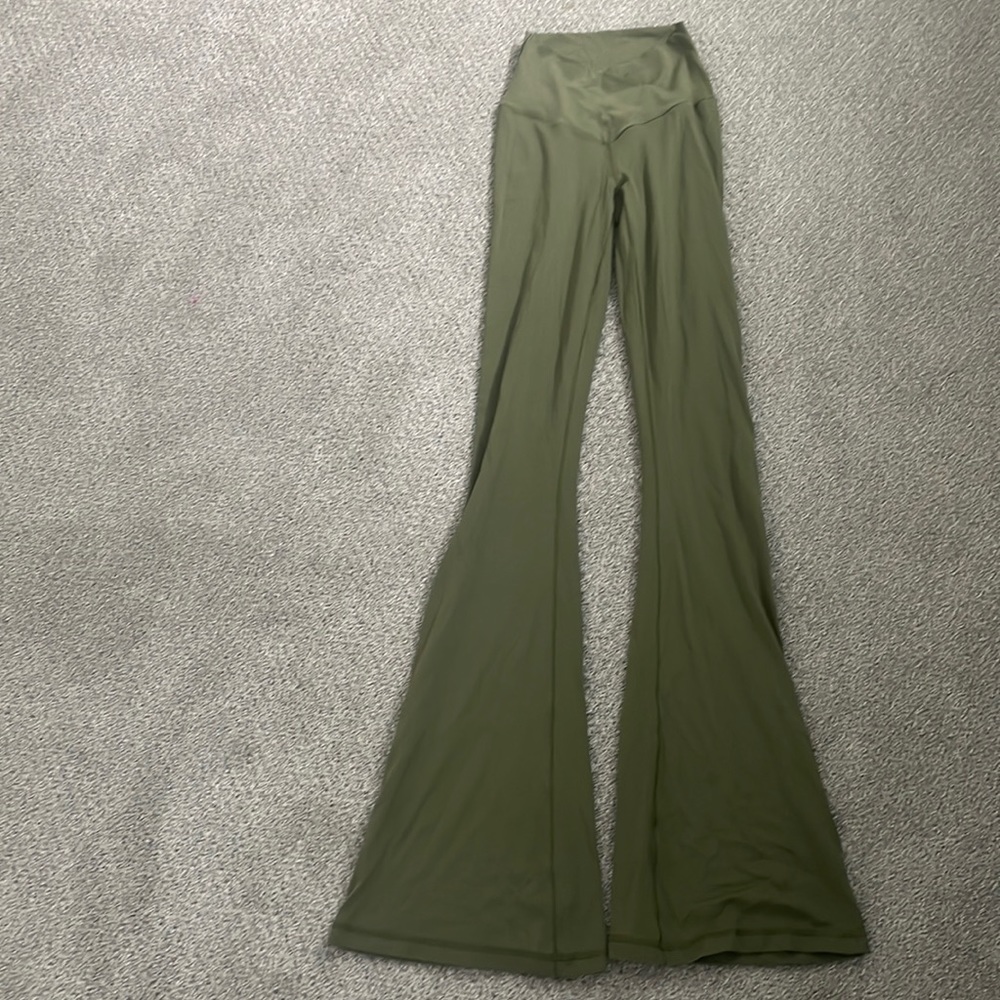 AERIE CROSSOVER FLAIR LEGGINGS